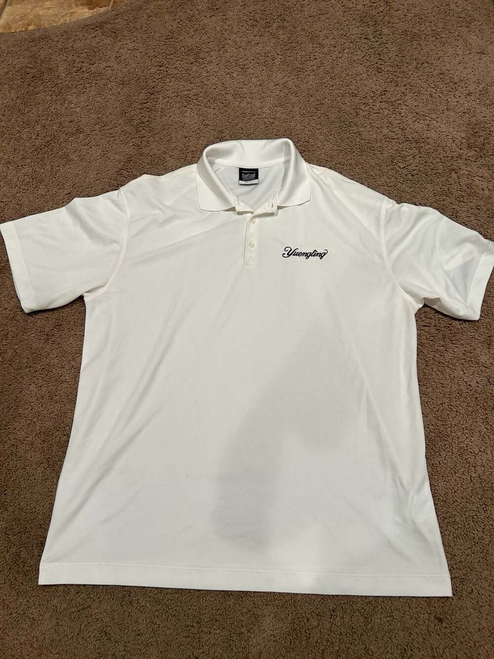 Nike Golf Polo Shirt Size XL White Yuengling Embroidered Dri-Fit